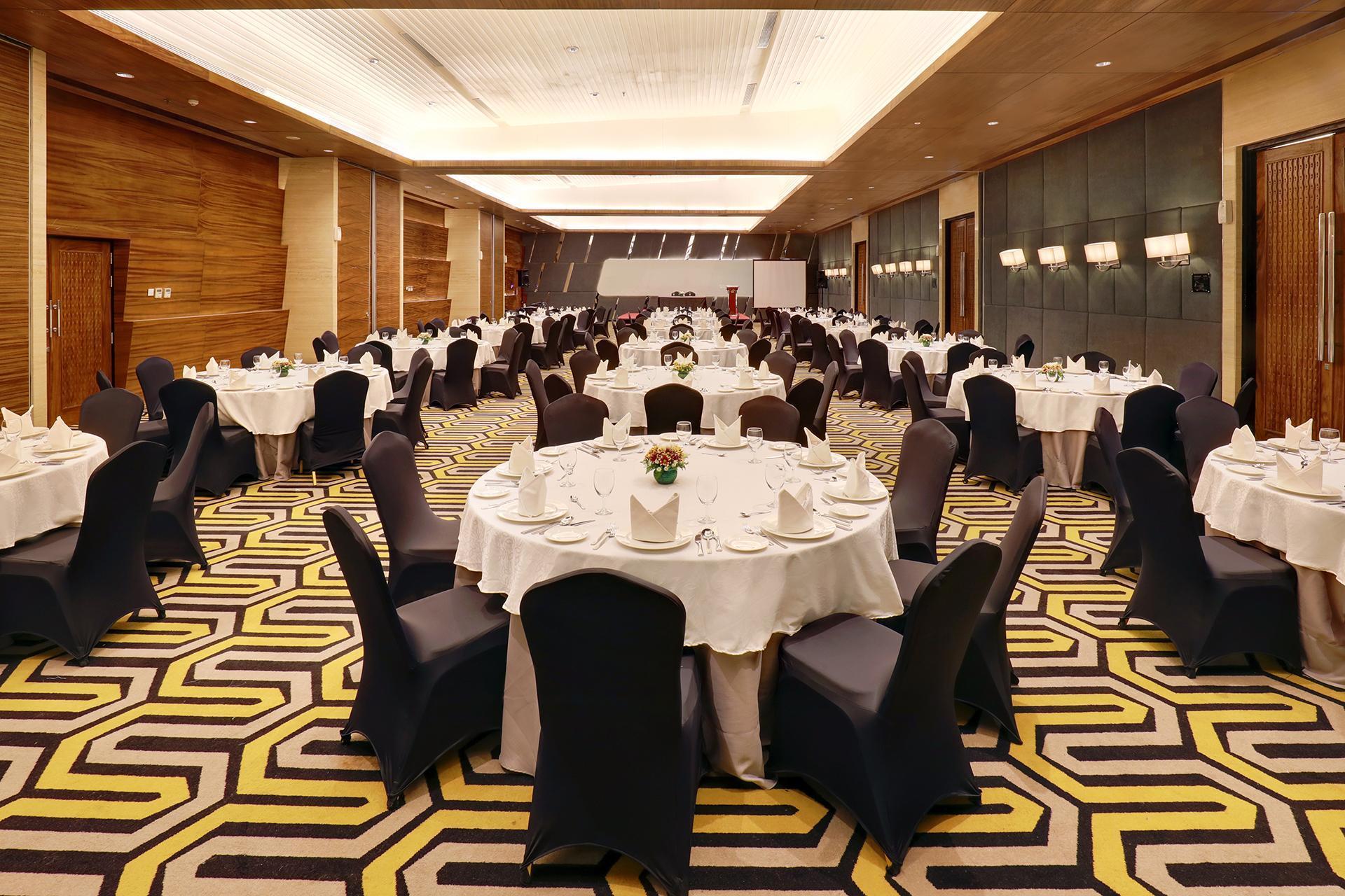 Hotel Ciputra Cibubur Managed By Swiss-Belhotel International Luaran gambar