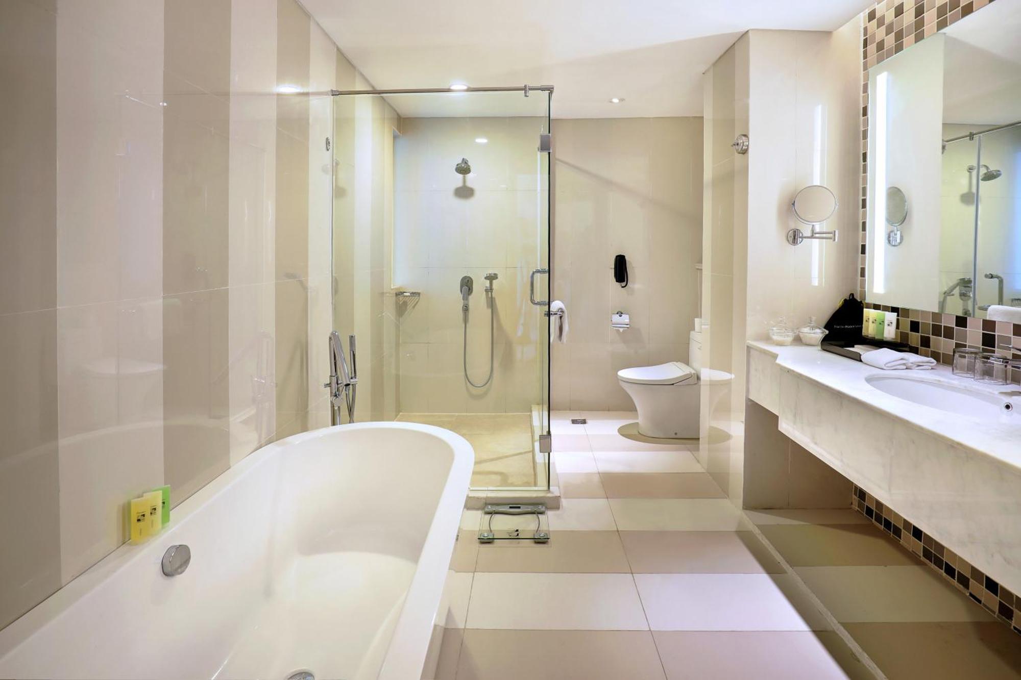 Hotel Ciputra Cibubur Managed By Swiss-Belhotel International Luaran gambar