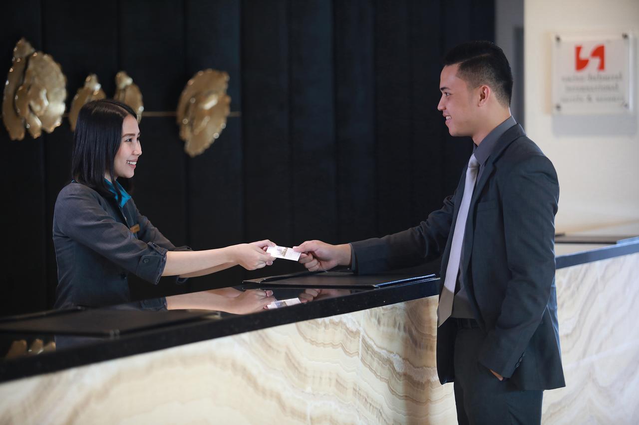 Hotel Ciputra Cibubur Managed By Swiss-Belhotel International Luaran gambar